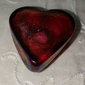 Robert Held Art glass pink/red heart paperweight.